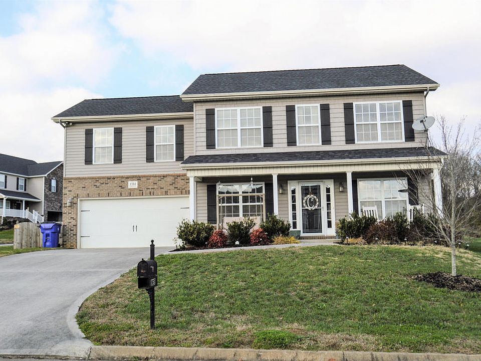 1st image of 1753 Point Wood Dr