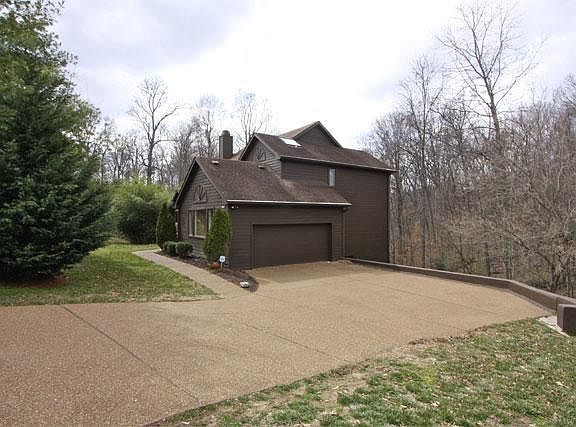 3rd image of 780 Harpeth Trace Dr
