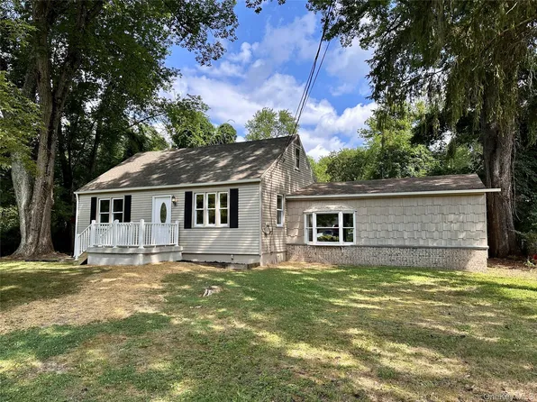 14 Judy Terrace, Poughkeepsie, NY 12601