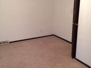 73 Rex Aire Ct, Arnold, MO 63010