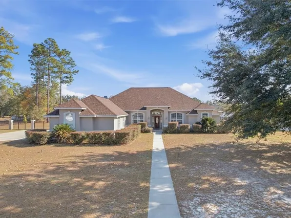 716 Stonewall Jackson Pl, Waycross, GA 31503