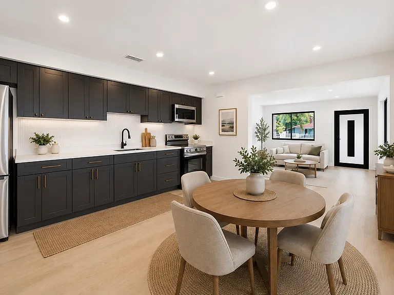 414 E Park Ave #1 — Photo 1