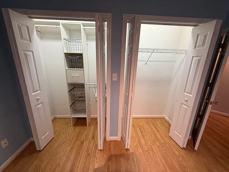 5866 Regency Dr — Photo 11