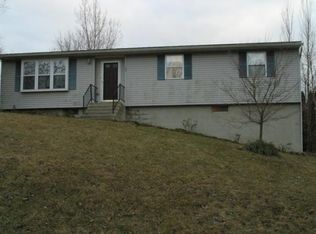 203 Old Easton Rd, Stockertown, PA 18083