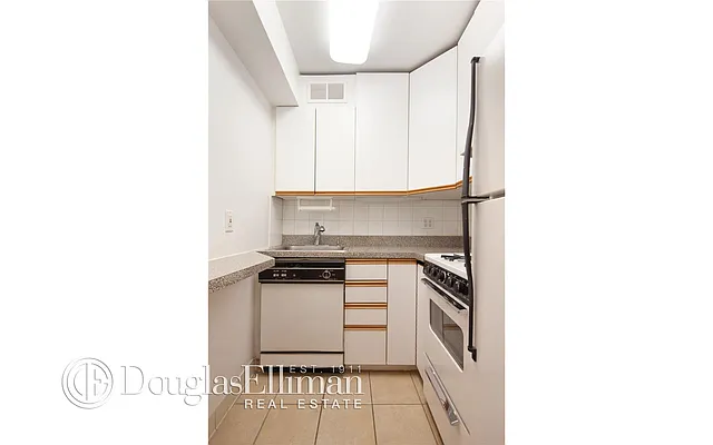 Sold by Douglas Elliman | media 12