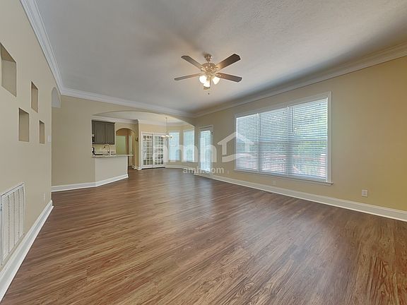 5th image of 5217 Trumpet Vine Ln