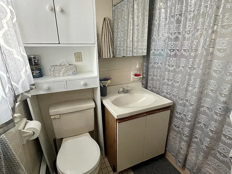 15 Keswick St #6 — Photo 10