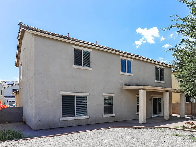 192 W Calle Cascara — Photo 17