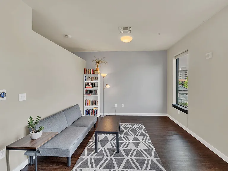 1900 12th Ave S #311 — Photo 18