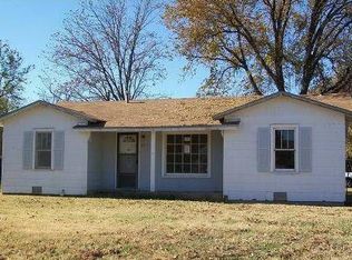 1002 Tolbert St, Vernon, TX 76384