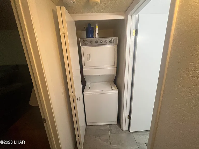 1720 Bahama Ave #B-1 — Photo 21