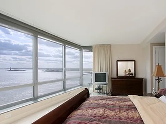 Rented by Corcoran | media 6