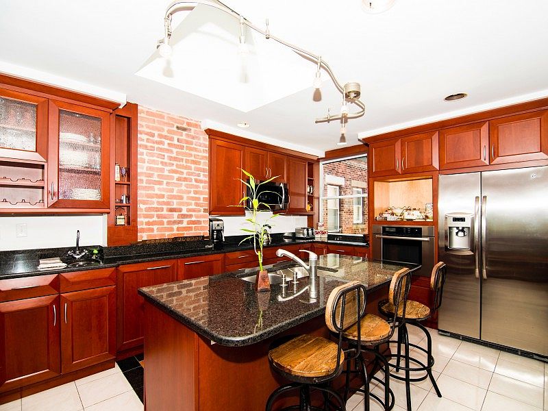 1st image of 483 Boylston Street #3