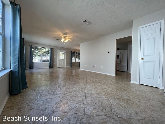 4th image of 233 Twin Lakes Ln