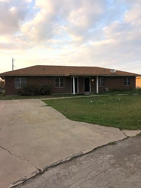 1st image of 126 Kerry Dr #126