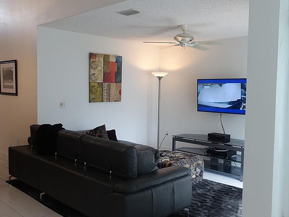 5th image of 3525 51st Avenue Dr W