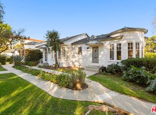 10651 Whipple St, North Hollywood, CA 91602