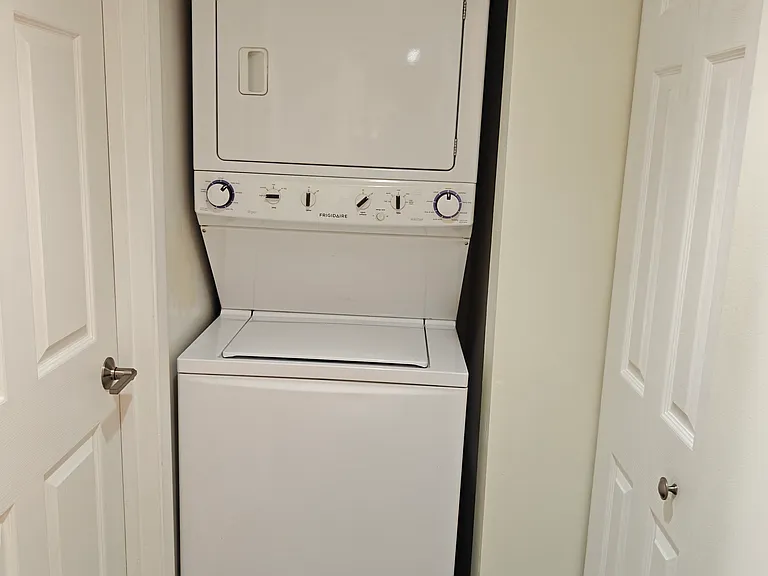 8820 SW 132nd Pl #206-D — Photo 14