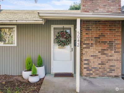 5042 35th Avenue NE, Seattle, WA, 98105