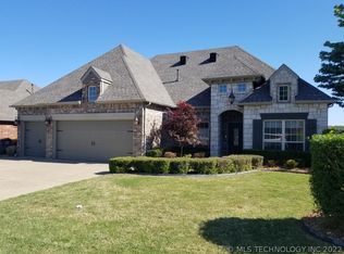 3614 W 108th Ct, Jenks, OK 74037