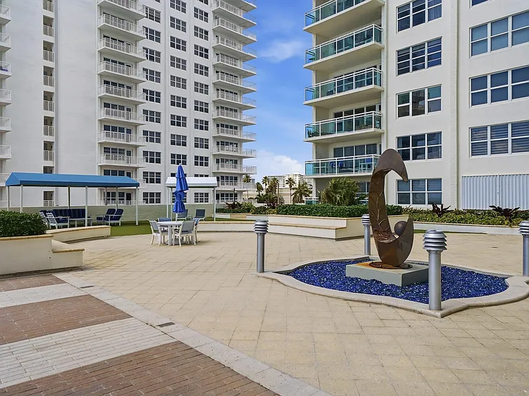 3900 Galt Ocean Dr #1116 — Photo 42