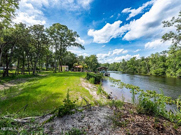 5th image of 2139 2143 CHARTER POINTE Way