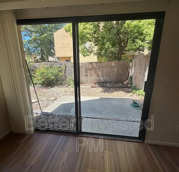 2808 Tachevah Dr — Photo 32