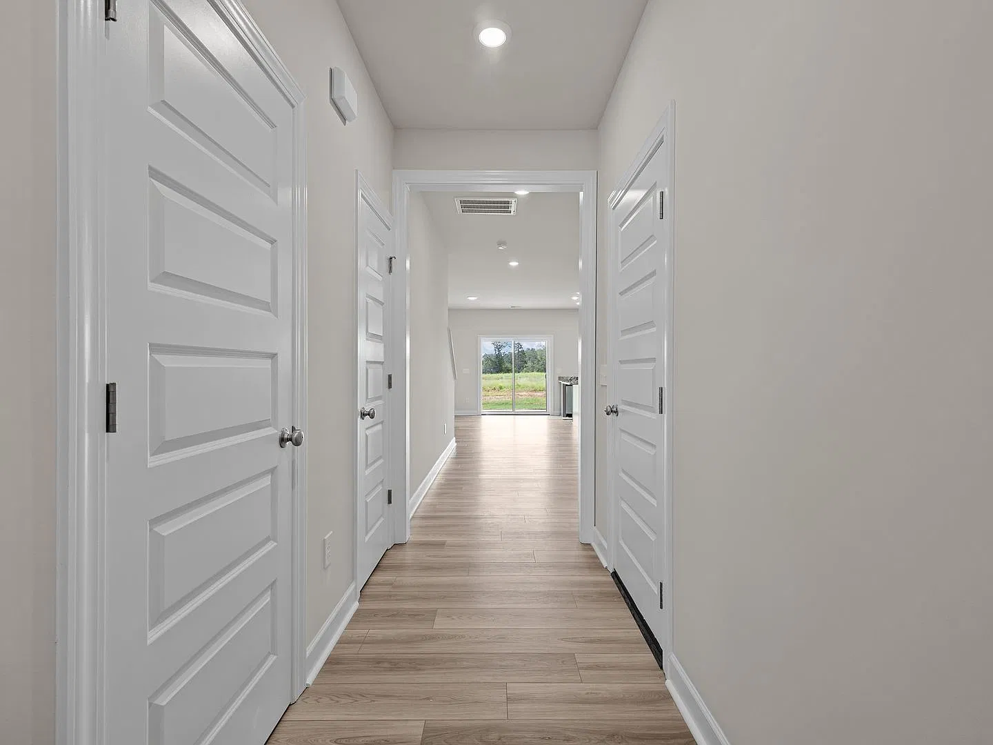 Modern Comfort Meets Southern Charm Townhome in Reidville, SC! — Photo 4