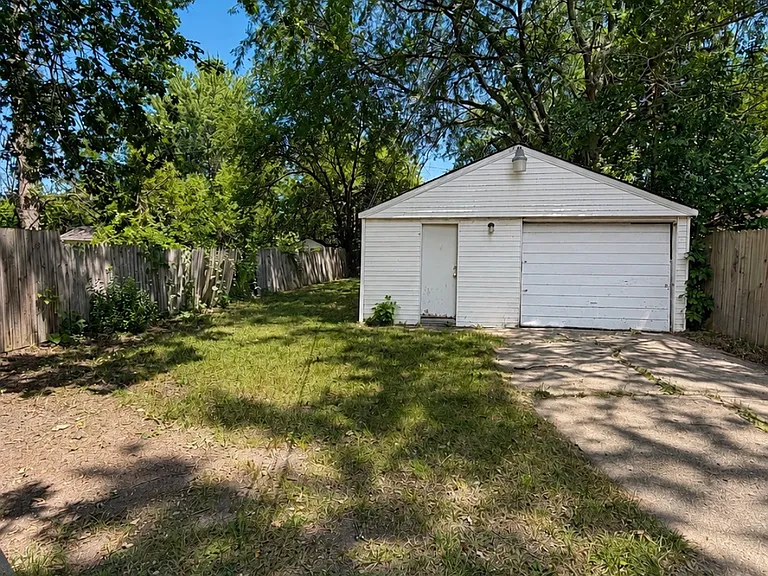 5298 Neff Ave — Photo 12
