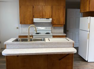 80 Rankin St #A, Rockland, ME 04841