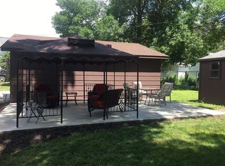 1433 N Hampshire Ave, Mason City, IA 50401