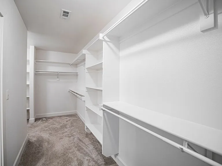 870 Bob Glen Cir — Photo 16