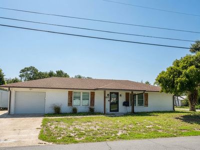 300 Prudence Ln, Panama City Beach, FL, 32408