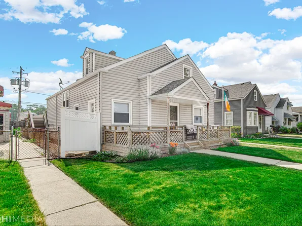 11017 S Sawyer Ave, Chicago, IL 60655