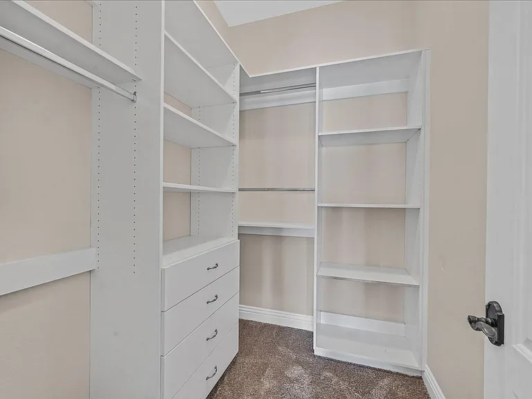 5790 Aspen Falls Cir — Photo 45