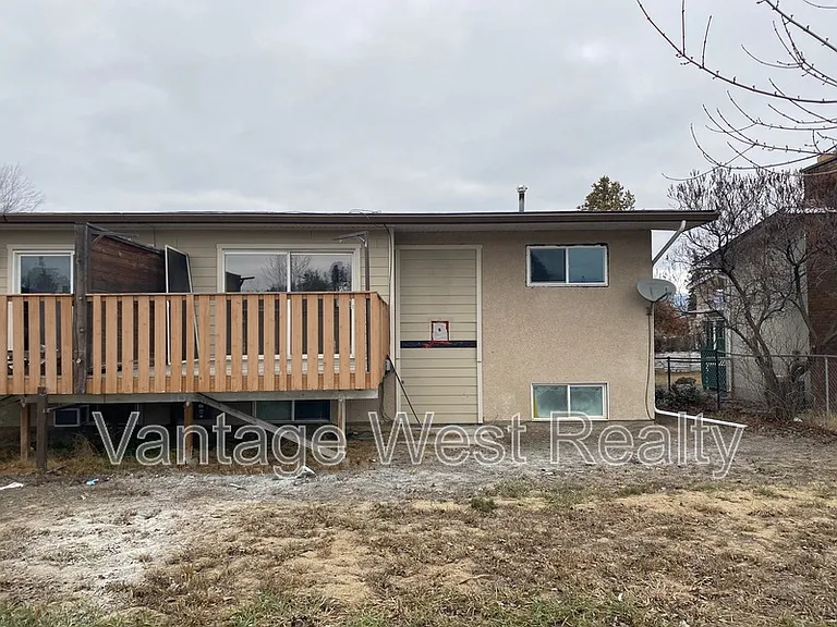 630 Belgo Rd #D — Photo 23