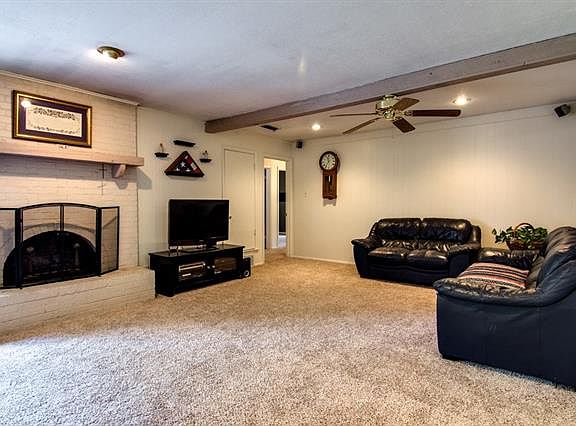 2nd image of 3612 Harber Dr