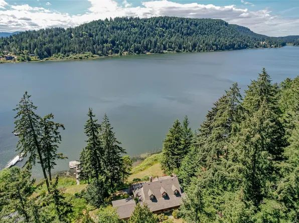 1164 N End Rd, Salt Spring Island, BC V8K 1M1