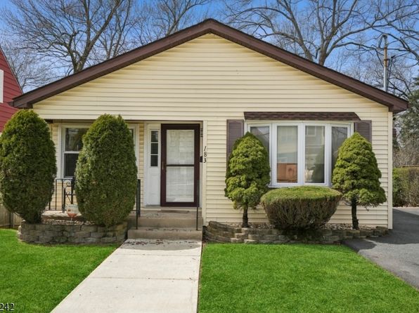 183 Baker St, Dover Town, NJ 07801