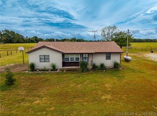 7450 N State Highway 7, Roach, MO 65787
