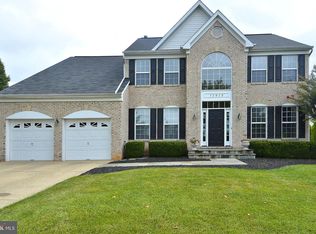 13935 Falconcrest Rd, Germantown, MD 20874