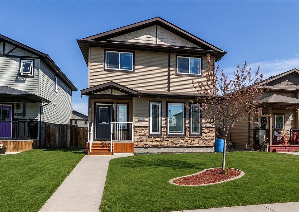 1st image of 87 S Almond Cres