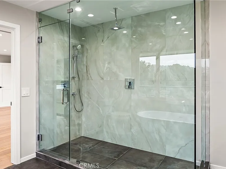 19660 Valdez Dr — Photo 20