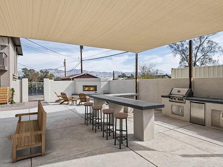 1002 N Jerrie Ave #4 — Photo 9