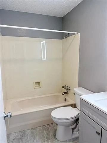 768 Lasalle Dr — Photo 10