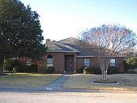 1st image of 6018 Lyndhurst Dr