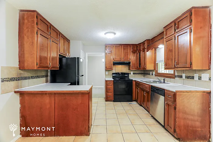 1208 Americana Dr — Photo 12