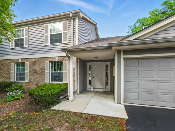 1108 Stratford Ct APT A, Elgin, IL 60120