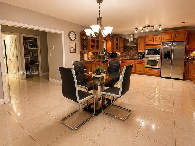 10290 SW 24th Ct — Photo 10