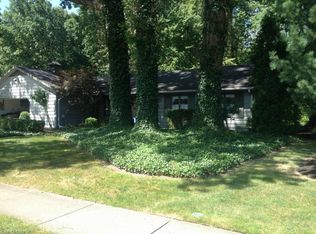490 Merrimak Dr, Berea, OH 44017